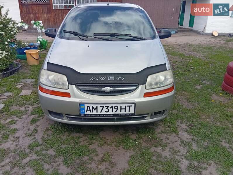 Chevrolet Aveo (2004)