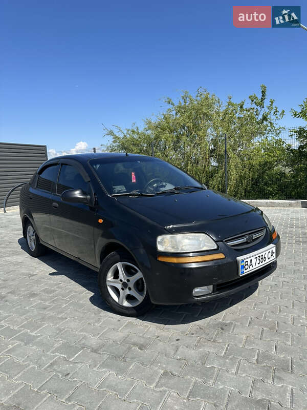 Chevrolet Aveo (2005)