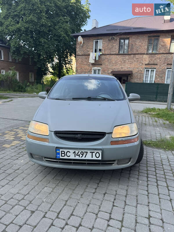 Chevrolet Aveo (2005)