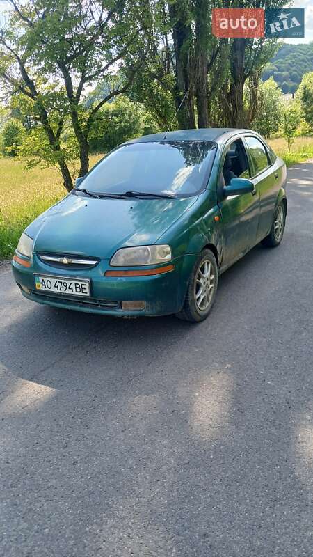 Chevrolet Aveo (2004)