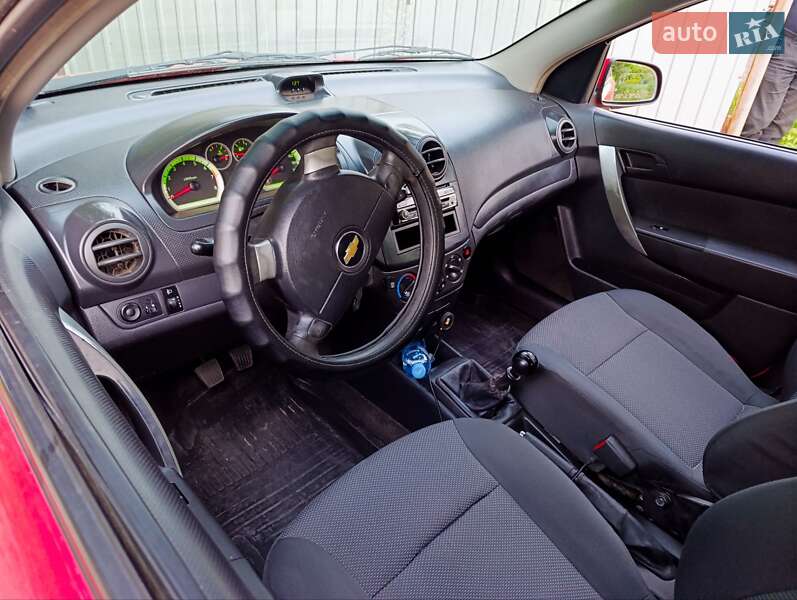 Chevrolet Aveo (2011)
