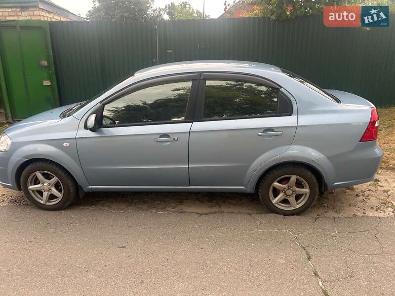 Chevrolet Aveo (2008)