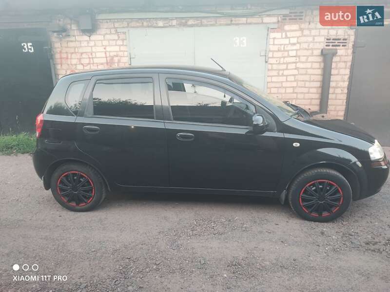 Chevrolet Aveo (2005)