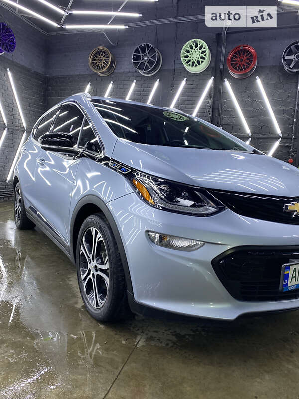 Chevrolet Bolt ev (2017)