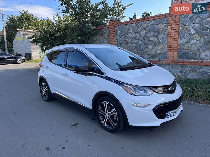 Chevrolet Bolt ev (2020)