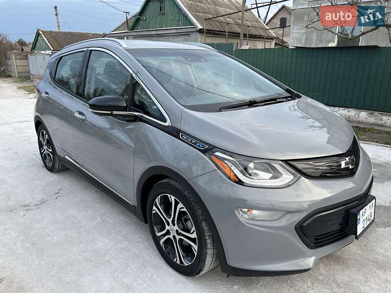 Chevrolet Bolt ev (2020)
