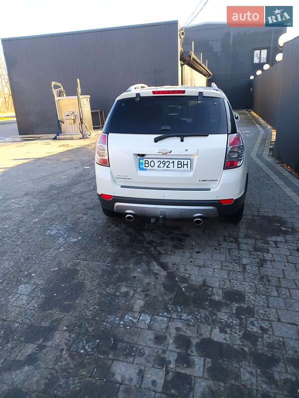 Chevrolet Captiva (2012)