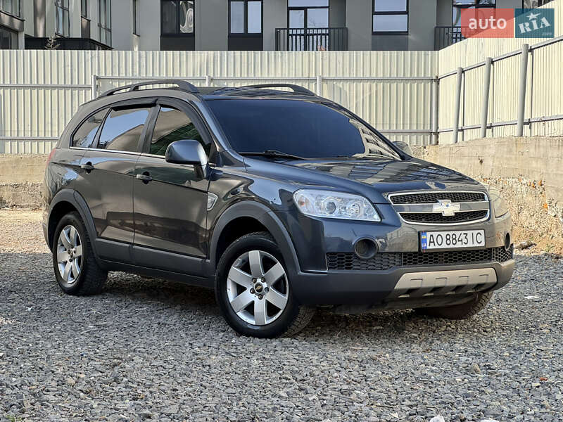 Chevrolet Captiva (2008)