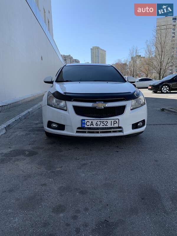 Chevrolet Cruze (2012)