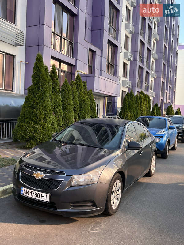 Chevrolet Cruze (2012)