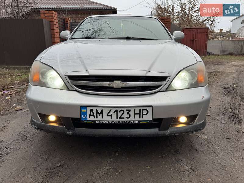 Chevrolet Evanda (2006)