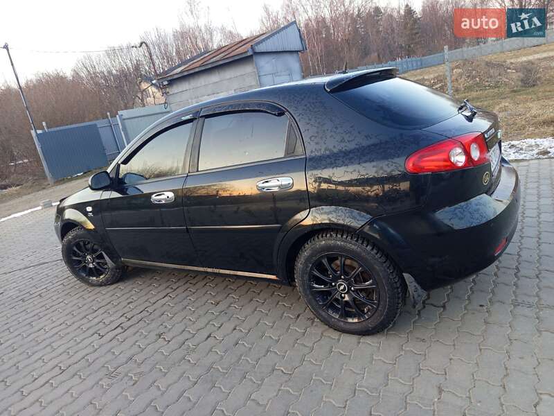 Chevrolet Lacetti (2007)