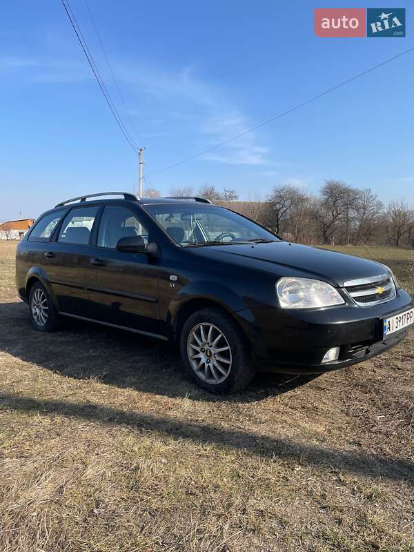 Chevrolet Lacetti (2005)