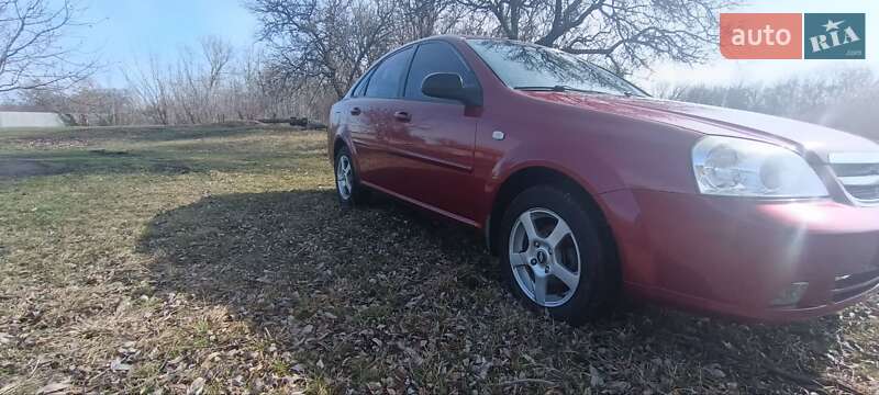 Chevrolet Lacetti (2005)
