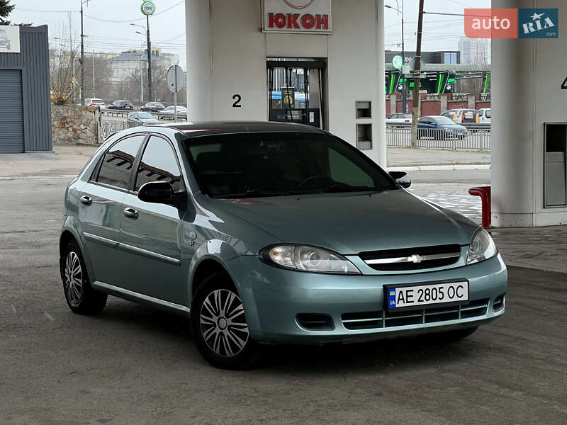 Chevrolet Lacetti (2008)