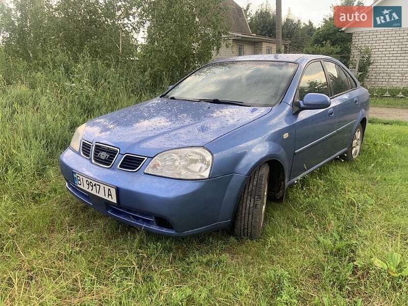 Chevrolet Lacetti (2004)