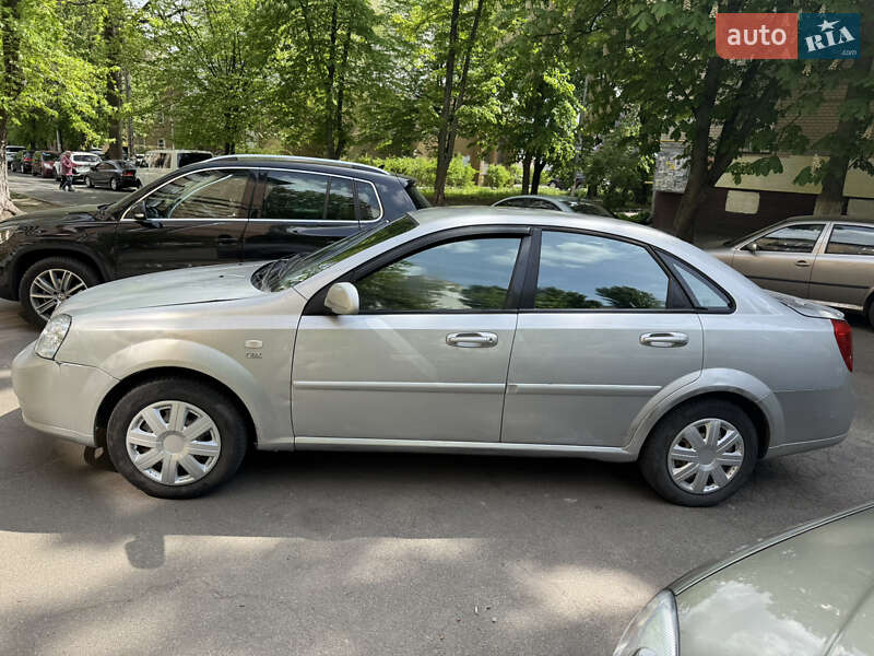 Chevrolet Lacetti (2007)