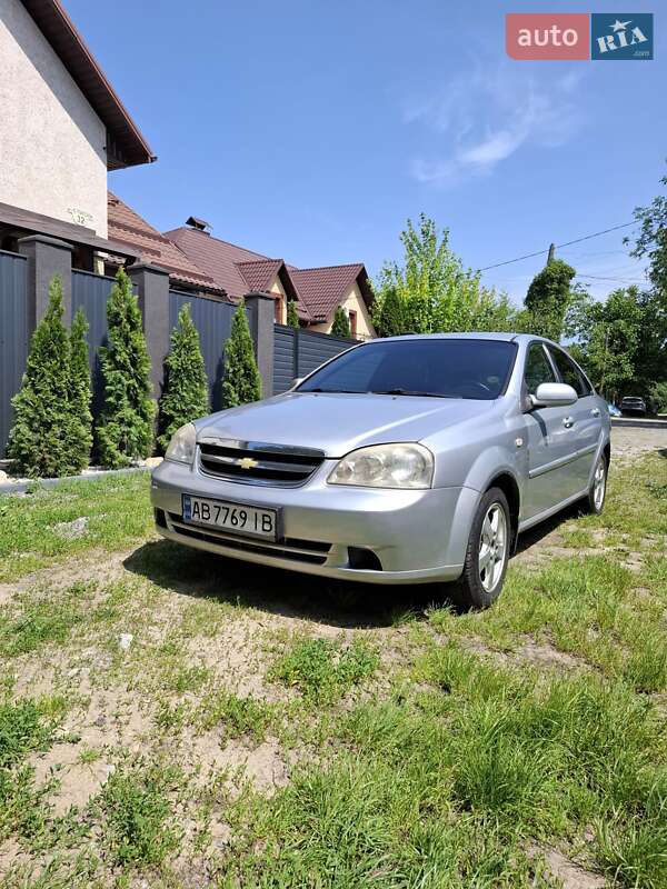 Chevrolet Lacetti (2008)