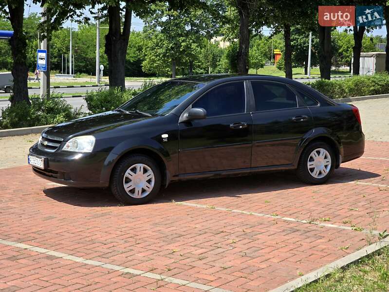 Chevrolet Lacetti (2008)