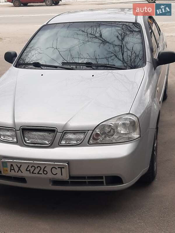 Chevrolet Nubira (2004)