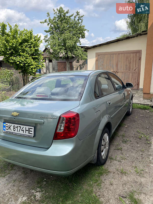 Chevrolet Nubira (2003)