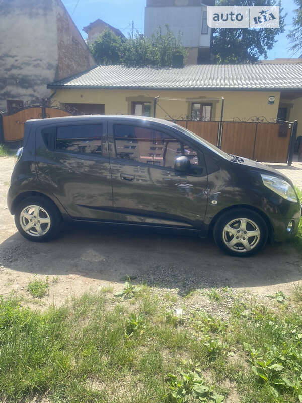 Chevrolet Spark (2010)