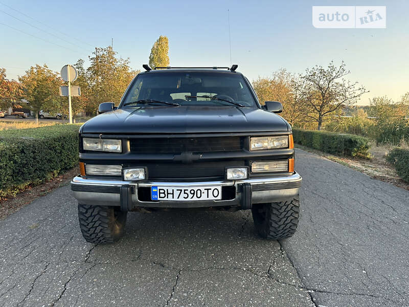 Chevrolet Suburban (1996)