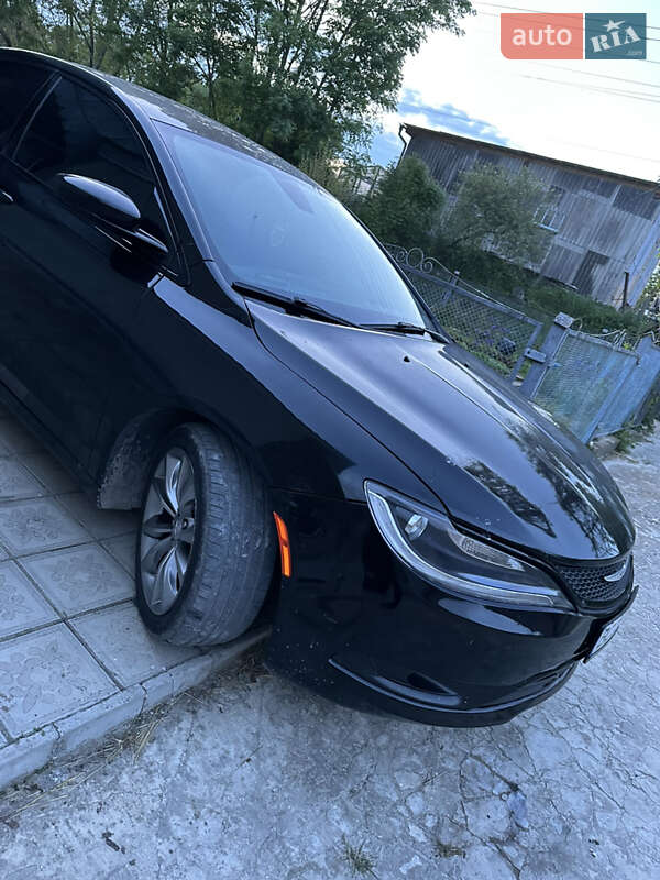 Chrysler 200 (2015)