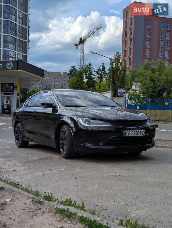Chrysler 200 (2016)