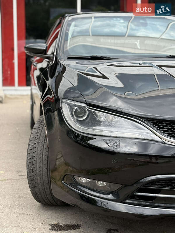Chrysler 200 (2014)