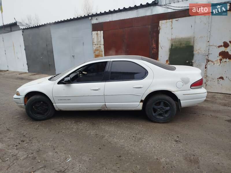 Chrysler Cirrus (1998)