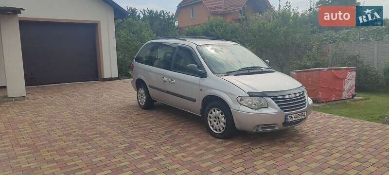 Chrysler Voyager (2004)