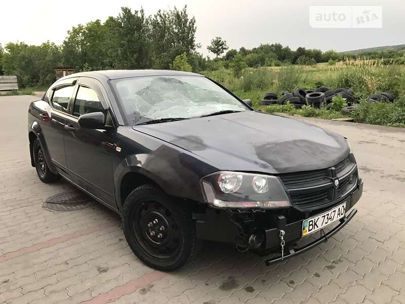 Dodge Avenger (2008)