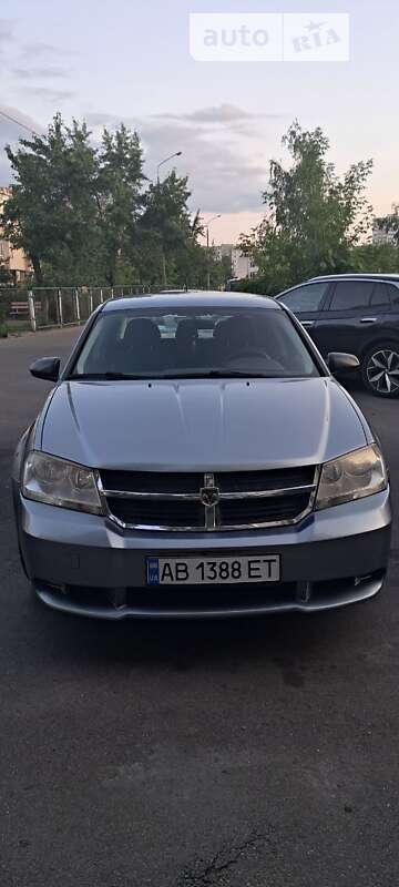 Dodge Avenger (2007)