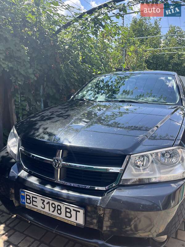 Dodge Avenger (2008)