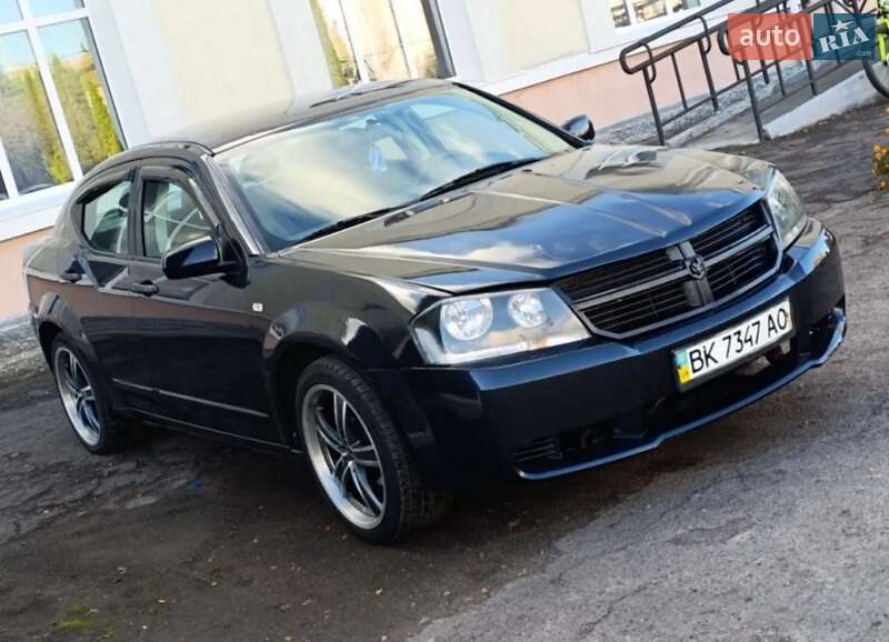 Dodge Avenger (2008)