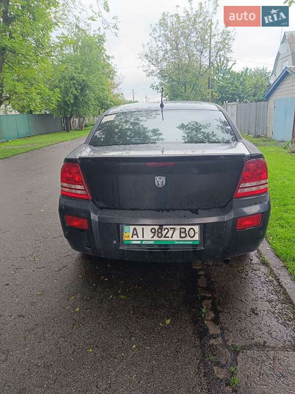 Dodge Avenger (2007)