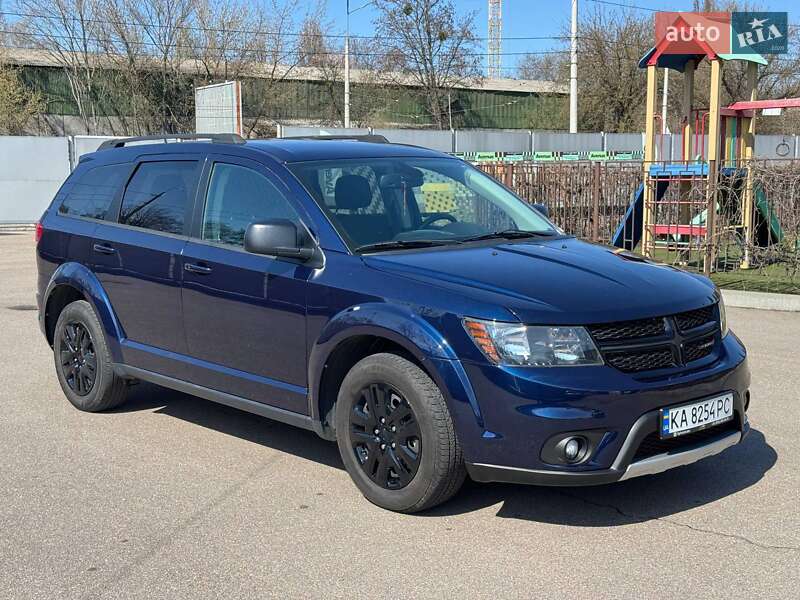 Dodge Journey (2020)
