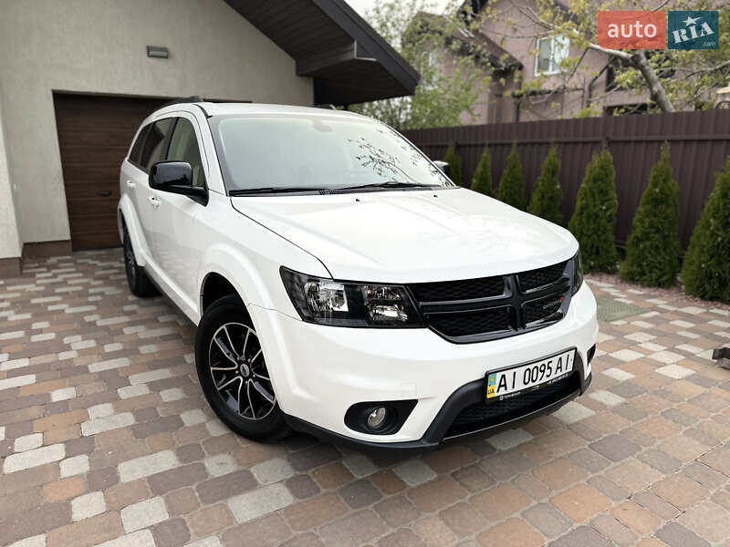 Dodge Journey (2019)