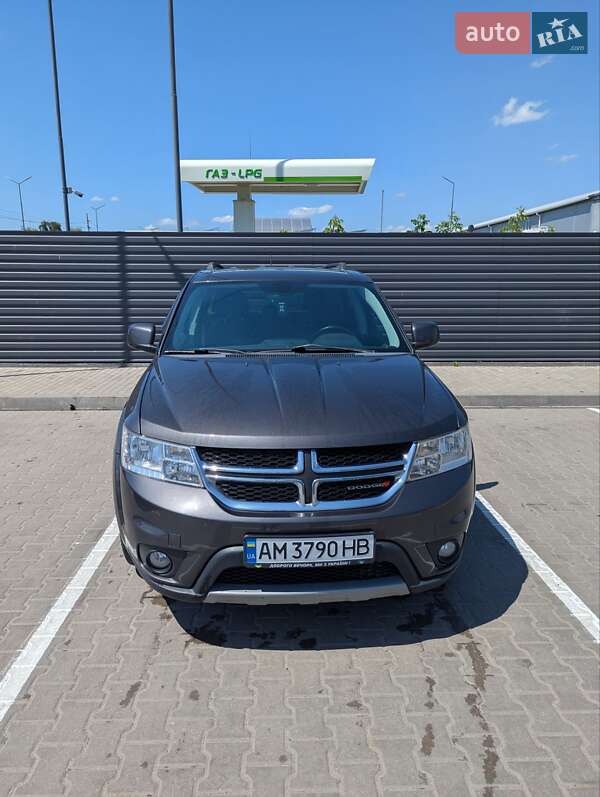 Dodge Journey (2015)