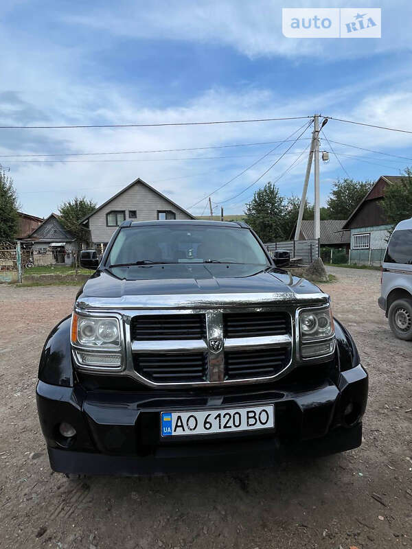 Dodge Nitro (2007)