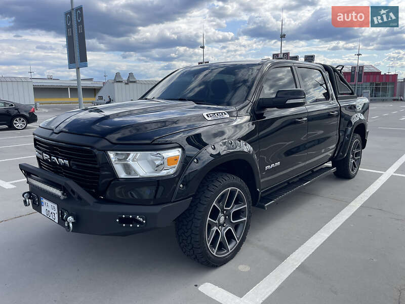 Dodge Ram 1500 (2021)