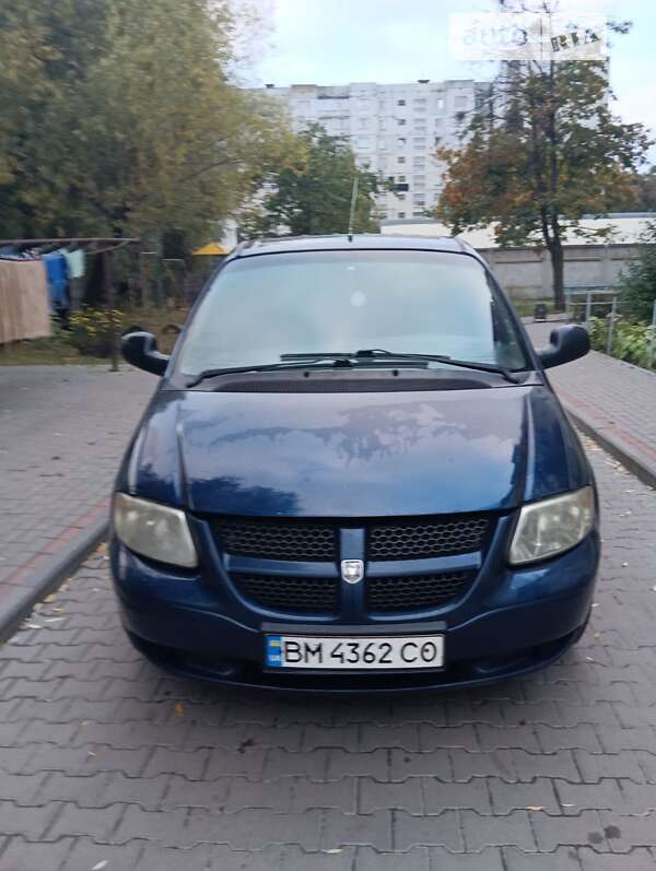Dodge Ram van (2002)