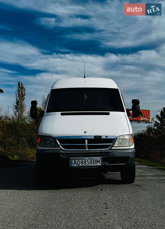Dodge Sprinter (2005)