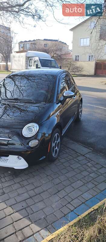 Fiat 500e (2013)