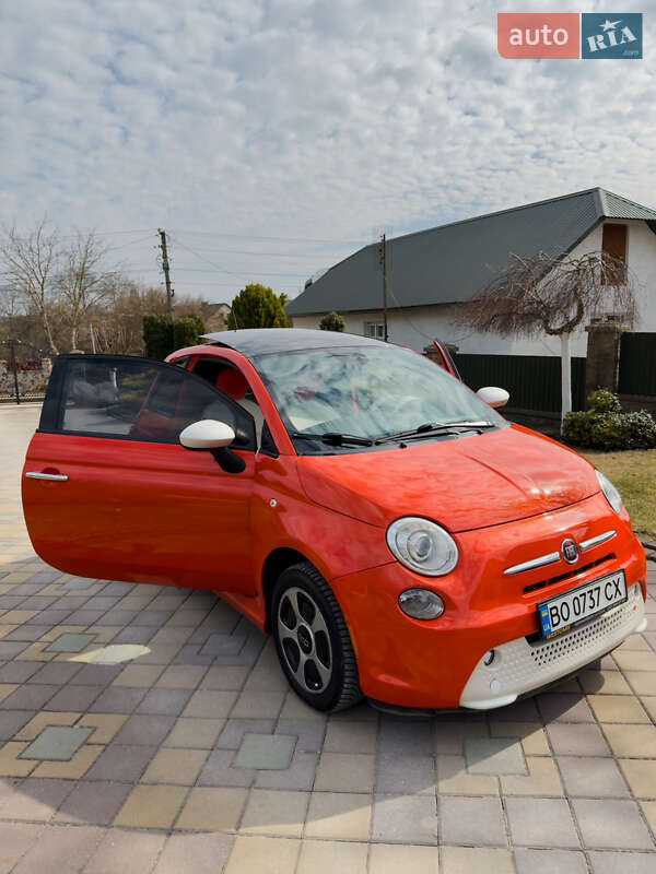 Fiat 500e (2013)
