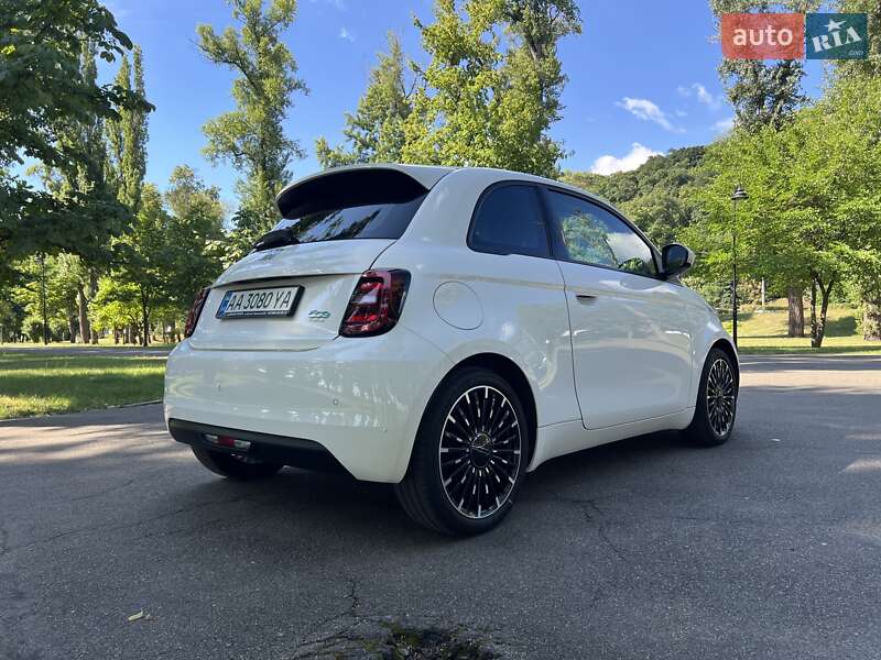 Fiat 500e (2021)