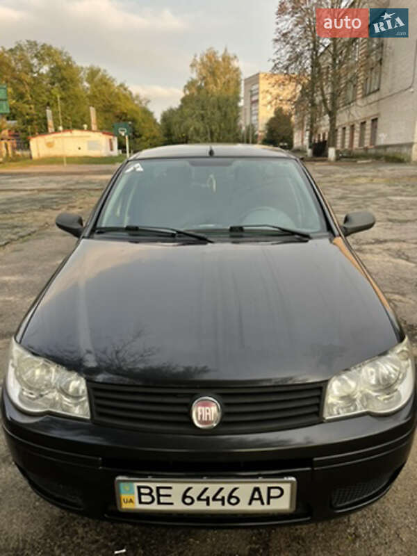Fiat Albea (2009)