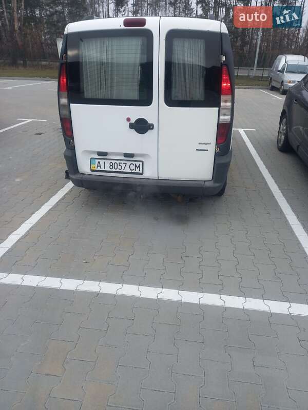 Fiat Doblo (2005)