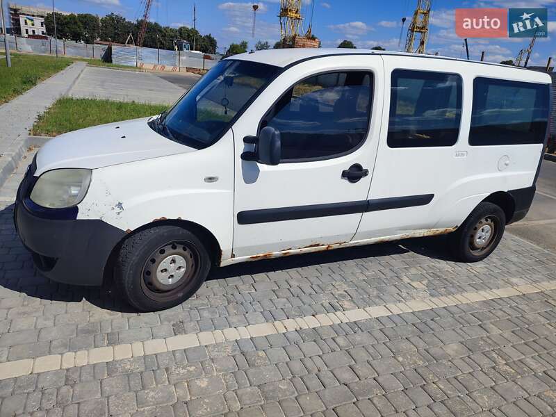 Fiat Doblo (2009)